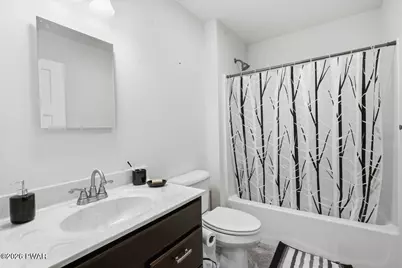 386 Belmont Street, Waymart, PA 18472 - Photo 33