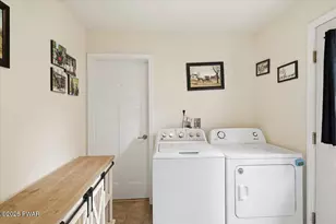 386 Belmont St, Waymart, PA 18472 - Photo 25
