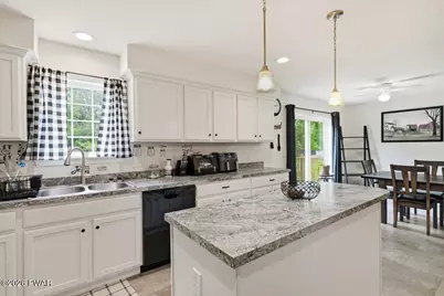 386 Belmont Street, Waymart, PA 18472 - Photo 19