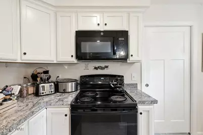 386 Belmont Street, Waymart, PA 18472 - Photo 19