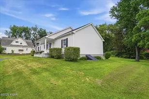 386 Belmont St, Waymart, PA 18472 - Photo 39
