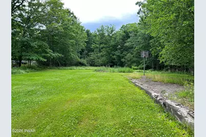 208 Route 590, Lackawaxen, PA 18425 - Photo 17