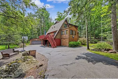 1009 Rolling Hills Drive, Lake Ariel, PA 18436 - Photo 1