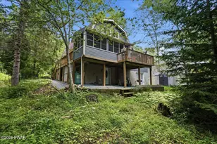 1458/63 Woodcrest Ln, Lake Ariel, PA 18436 - Photo 33