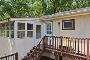 198 Edinburgh Rd, Bushkill, PA 18324 - Photo 5