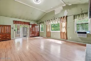 198 Edinburgh Rd, Bushkill, PA 18324 - Photo 13