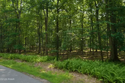 118/120 Birchwood Lane, Hawley, PA 18428 - Photo 7
