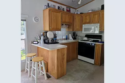 167 Village Drive W, Milford, PA 18337 - Photo 5