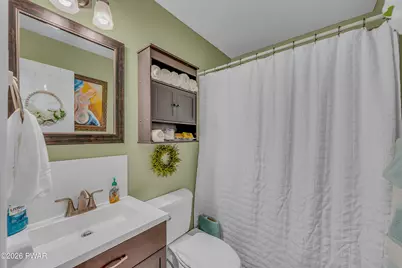 1019 Maplewood Dr, Newfoundland, PA 18445 - Photo 31