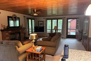 129 Big Bear Dr, Greentown, PA 18426 - Photo 5