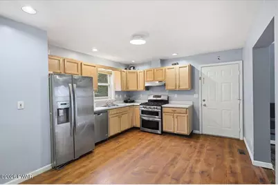 3435 Poplar Street, Stroudsburg, PA 18360 - Photo 7