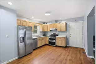 3435 Poplar St, Stroudsburg, PA 18360 - Photo 7