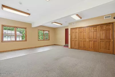 136 Hilltop Lane, Hawley, PA 18428 - Photo 31