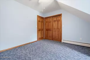 136 Hilltop Lane, Hawley, PA 18428 - Photo 33