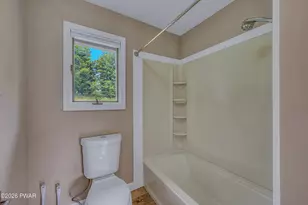 33 Forest Ln, Lake Ariel, PA 18436 - Photo 17