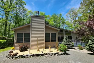 344 Canoe Brook Dr, Lords Valley, PA 18428 - Photo 43