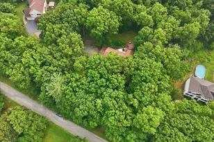 154 Santos Dr, Milford, PA 18337 - Photo 63