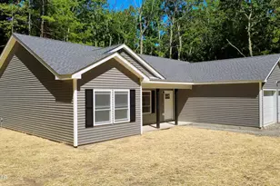 142 Walker Lake Rd, Shohola, PA 18458 - Photo 3