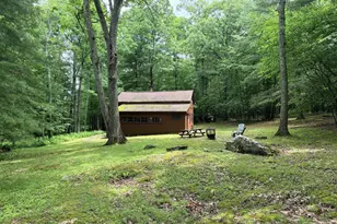 401 Lake Giles Rd, Hawley, PA 18428 - Photo 29