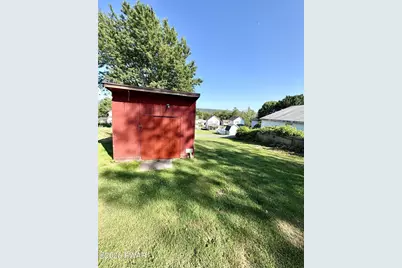 418 Main Street, Vandling, PA 18421 - Photo 9