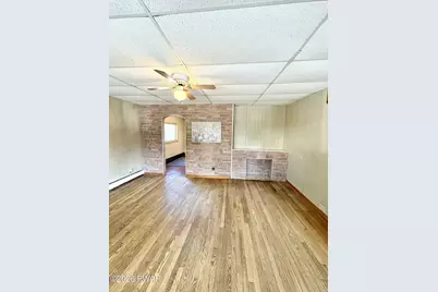 418 Main Street, Vandling, PA 18421 - Photo 11