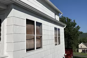 418 Main St, Vandling, PA 18421 - Photo 3