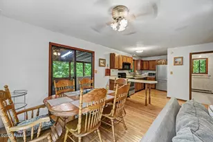 108 Blackbird Ct, Lackawaxen, PA 18435 - Photo 15