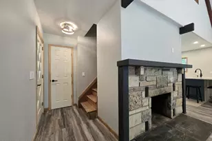 5164 Cresco Dr, Pocono Lake, PA 18347 - Photo 17