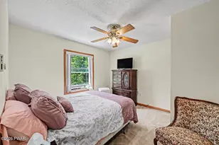 222 Spring Box Ln, Lake Ariel, PA 18436 - Photo 45