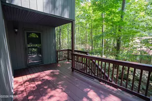 2616 Boulder Ct, Lake Ariel, PA 18436 - Photo 9