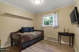 117 Mink Ct, Dingmans Ferry, PA 18328 - Photo 15