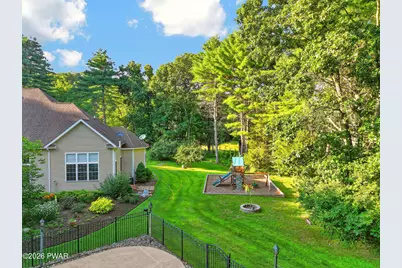 124 Milford Estates Drive, Milford, PA 18337 - Photo 9