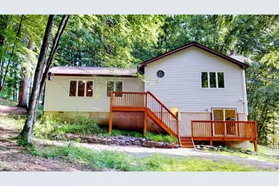 303 Otter Court, Bushkill, PA 18324 - Photo 1