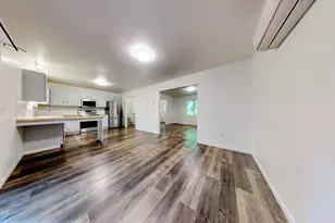 303 Otter Ct, Bushkill, PA 18324 - Photo 7
