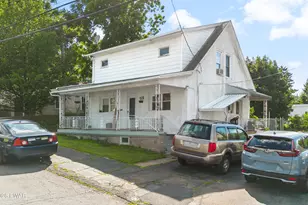 915 N Rebecca Ave, Scranton, PA 18504 - Photo 3