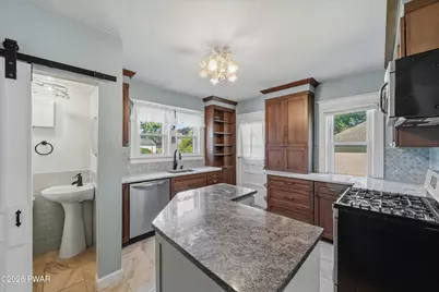 210 Avenue H, Matamoras, PA 18336 - Photo 31