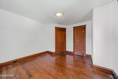 210 Avenue H, Matamoras, PA 18336 - Photo 41