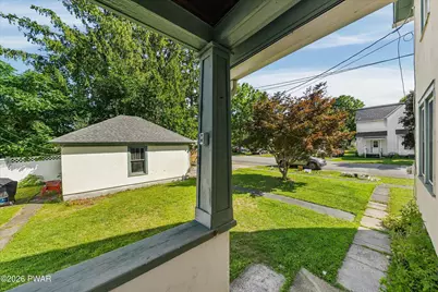 210 Avenue H, Matamoras, PA 18336 - Photo 13