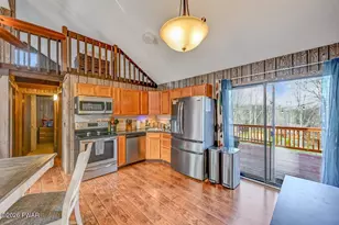 19 Woodcrest Ln, Lake Ariel, PA 18436 - Photo 7