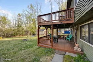 19 Woodcrest Ln, Lake Ariel, PA 18436 - Photo 11