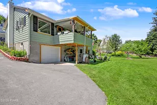 369 Ridge St, Honesdale, PA 18431 - Photo 3