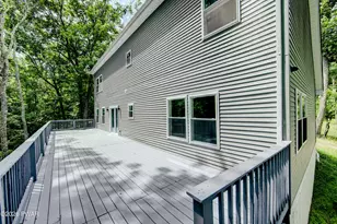 127 Lakewood Dr, Dingmans Ferry, PA 18328 - Photo 23