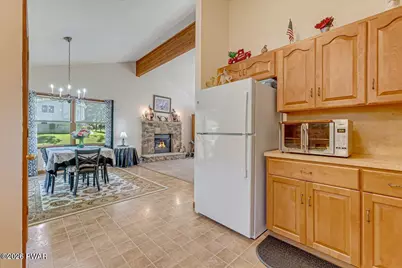 801 Sun Valley Court, Tafton, PA 18464 - Photo 17