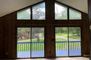 110 Parkwood Dr, Lake Ariel, PA 18436 - Photo 5