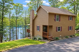 181 Marina Wy, Greentown, PA 18426 - Photo 1