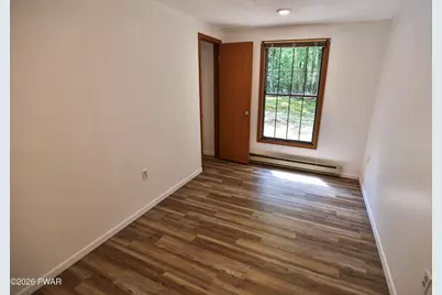 111 Ledge View Drive, Hawley, PA 18428 - Photo 11