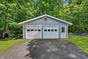 127 Lone Pine Bay, Hawley, PA 18428 - Photo 7