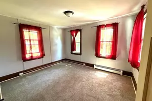 914 Main St, Newfoundland, PA 18445 - Photo 13