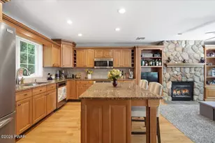 176 Spruce Lake Dr, Milford, PA 18337 - Photo 21
