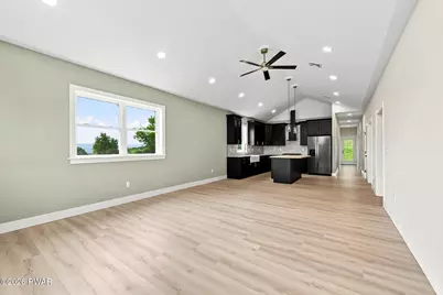 1270 Franklin Street, Old Forge, PA 18518 - Photo 3